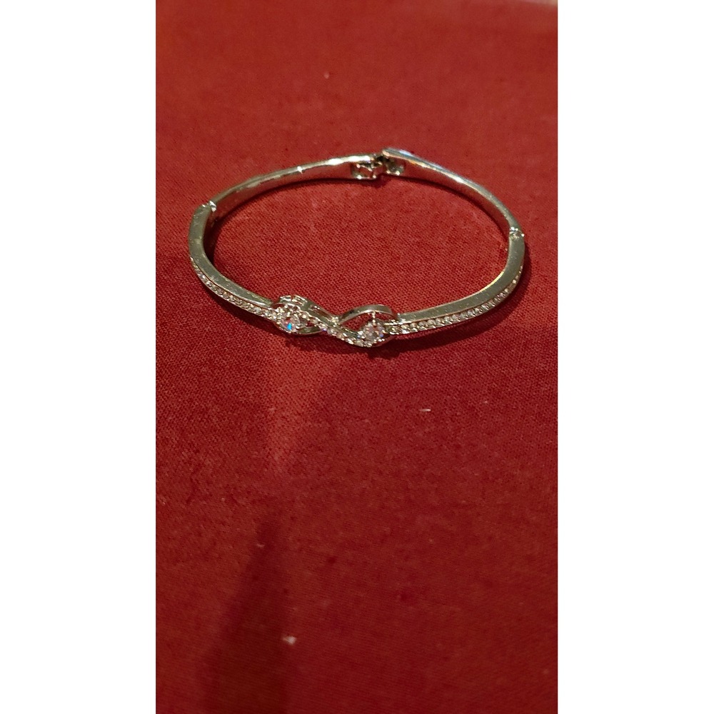 Sparkling Infinity Symbol Bangle Bracelet Clear Crystal Silver Tone Women‎